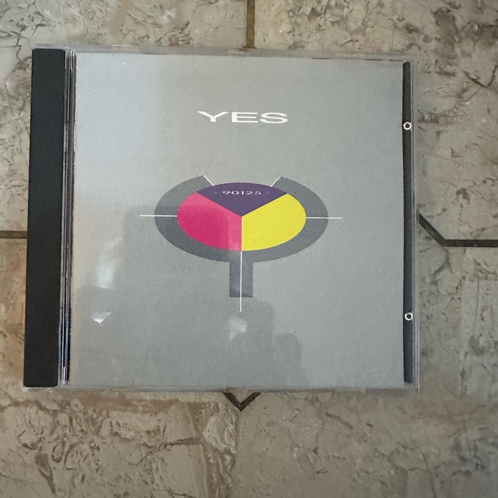 YES 90125 Album CD 🔥 CDs 4 for $20!!